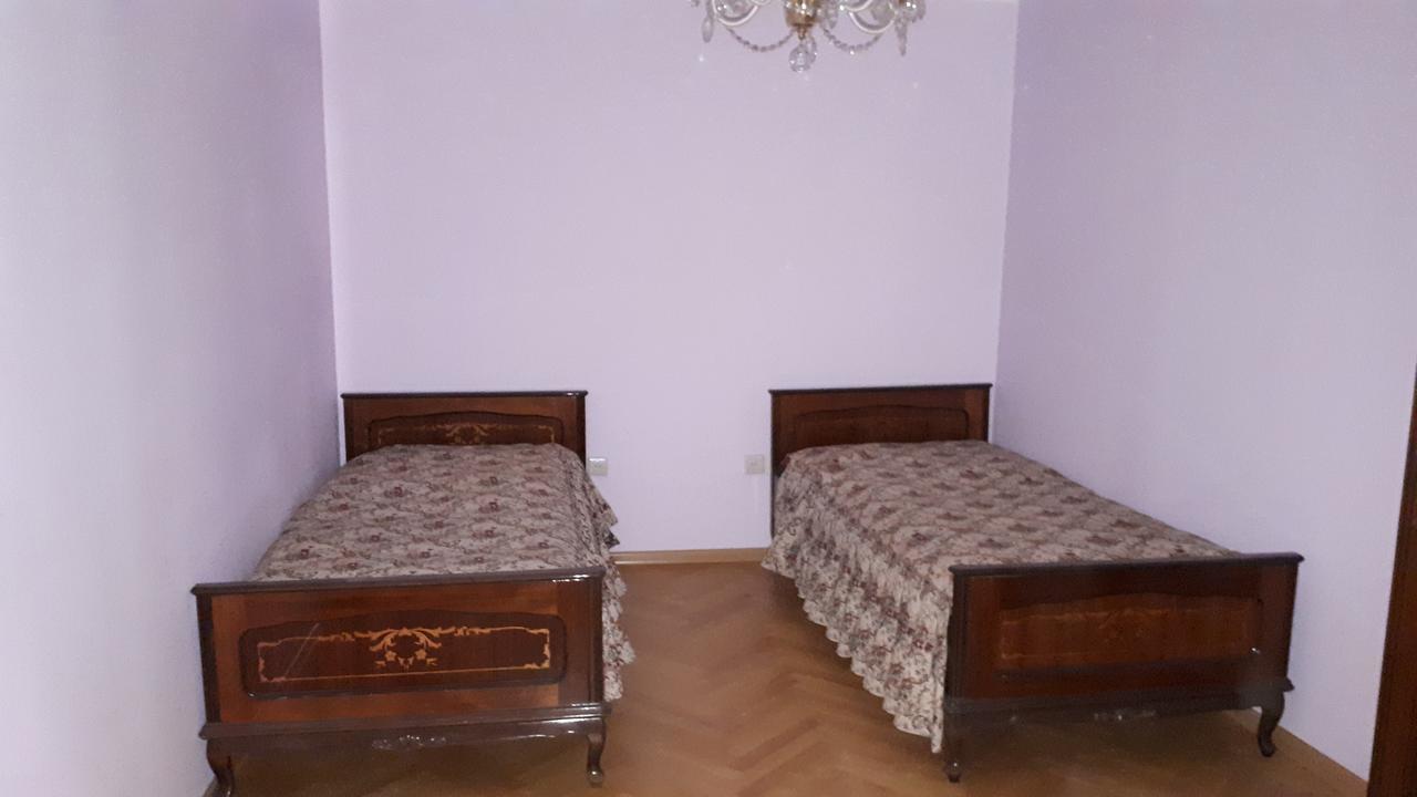 Modern Guest House ティビリシ エクステリア 写真