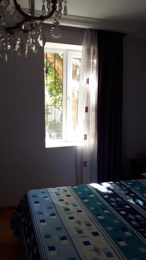 Modern Guest House ティビリシ エクステリア 写真