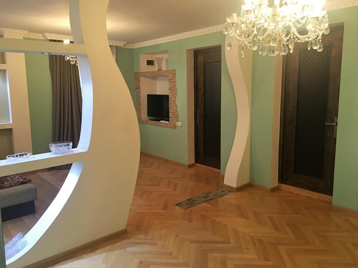 Modern Guest House ティビリシ エクステリア 写真