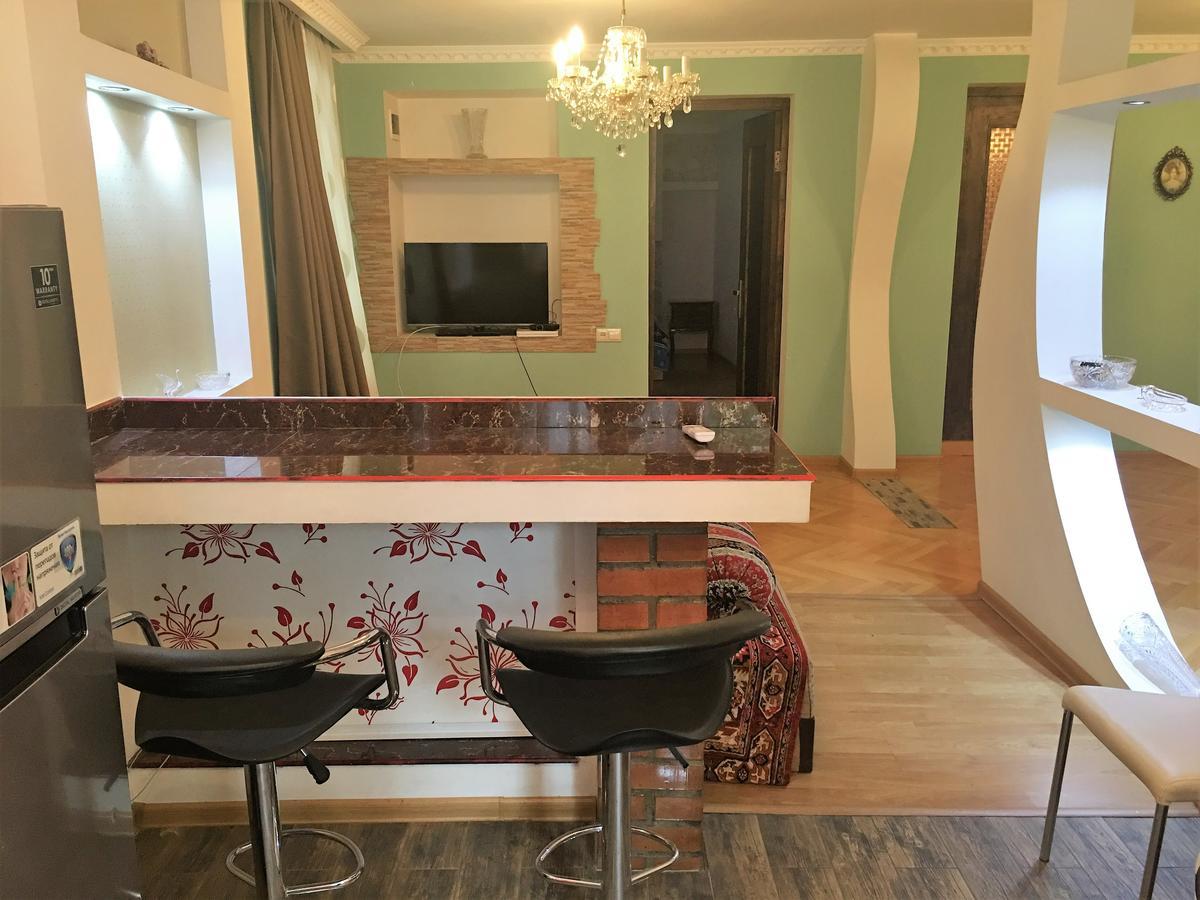 Modern Guest House ティビリシ エクステリア 写真